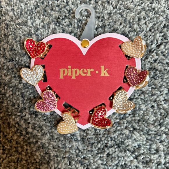 T.J.Maxx Other - T.J.Maxx Sparkling Heart Hair Clips Set